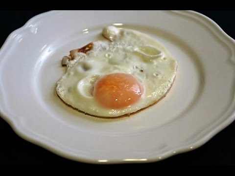 Descubre las sorprendentes calorías del huevo frito a la plancha: ¿realmente es tan saludable?