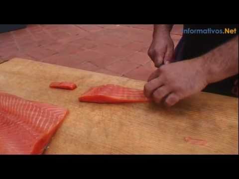 Descubre el secreto para cortar el salm&oacute;n ahumado perfectamente en solo segundos